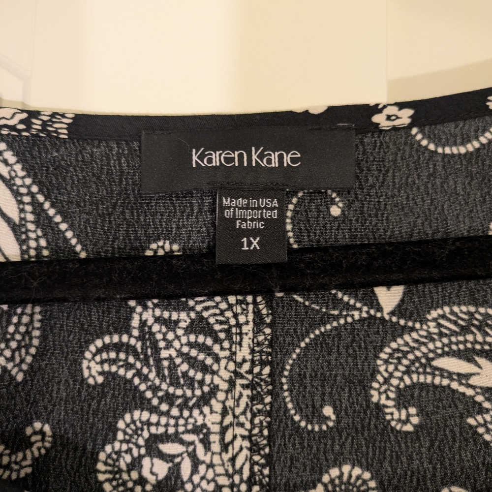 Karen Kane 1X Blk/White Floral/Paisley Cute Goth Classic Core Flowy Peasant Boho - Picture 3 of 7